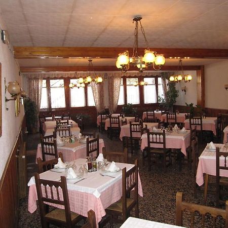 Fonda Agusti Hotel Esterri d'Àneu Esterno foto