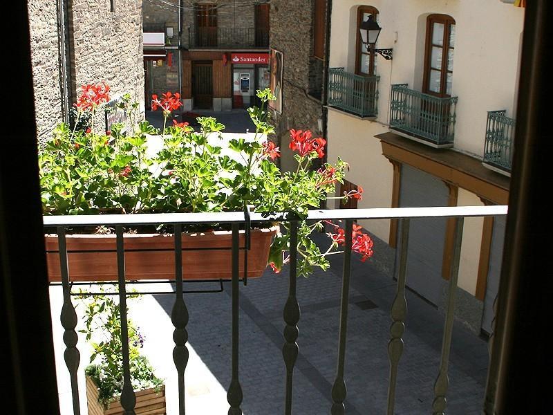Fonda Agusti Hotel Esterri d'Àneu Camera foto